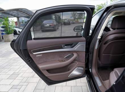 Audi - A8