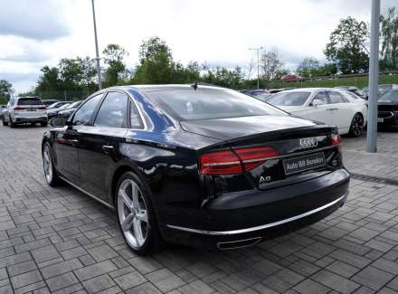 Audi - A8
