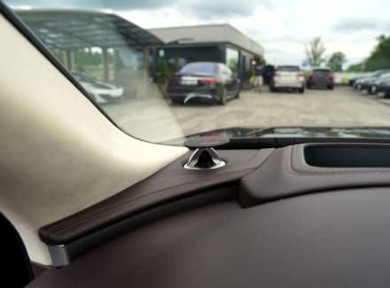 Audi - A8