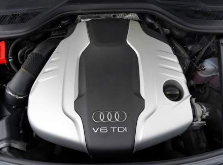 Audi - A8