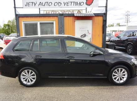 Volkswagen - Golf