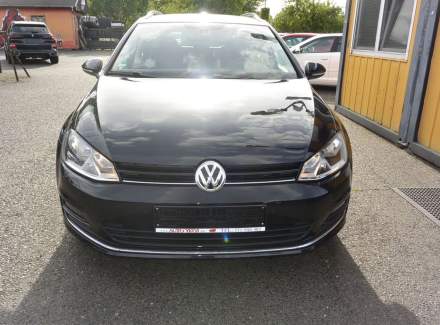 Volkswagen - Golf