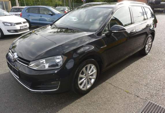 Volkswagen - Golf
