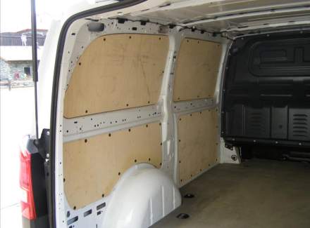 Mercedes-Benz - Vito