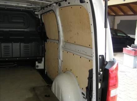 Mercedes-Benz - Vito