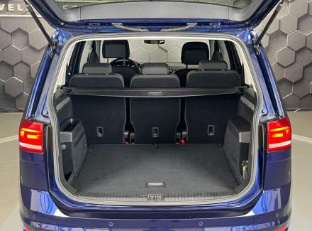 Volkswagen - Touran