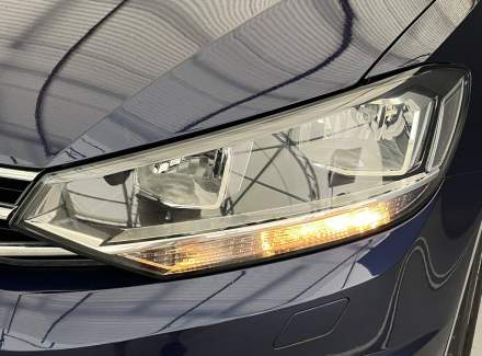 Volkswagen - Touran