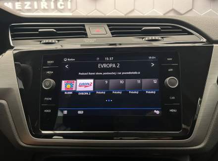 Volkswagen - Touran