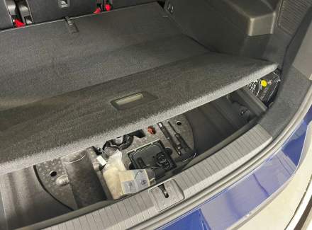 Volkswagen - Touran