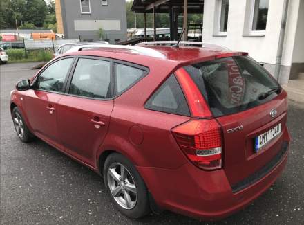 Kia - Cee'd