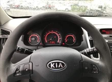 Kia - Cee'd