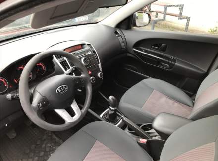 Kia - Cee'd