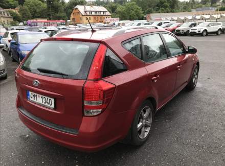Kia - Cee'd