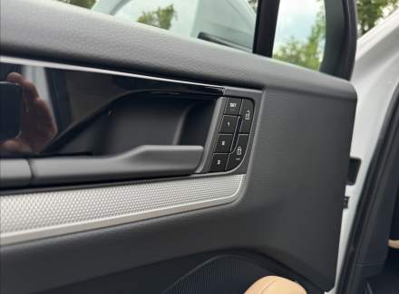 Porsche - Cayenne