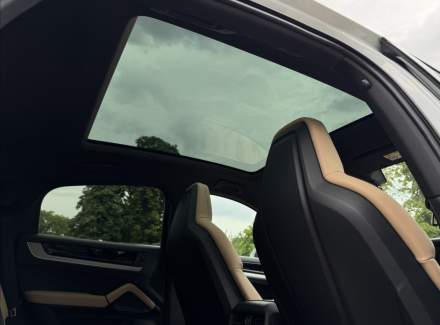 Porsche - Cayenne
