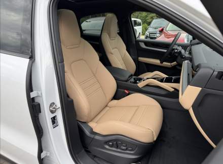 Porsche - Cayenne
