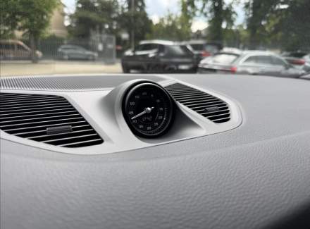 Porsche - Cayenne