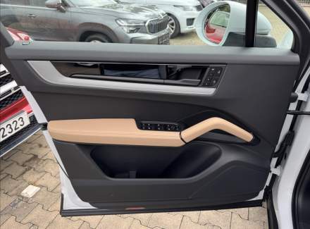 Porsche - Cayenne