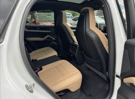 Porsche - Cayenne