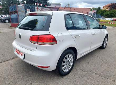 Volkswagen - Golf