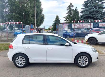 Volkswagen - Golf