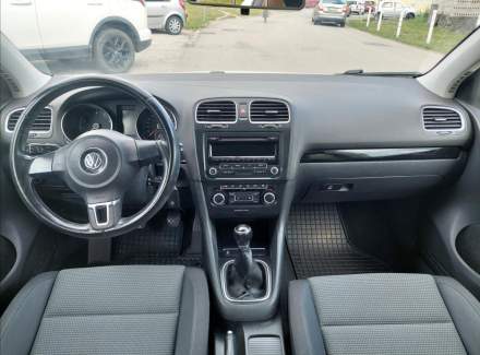 Volkswagen - Golf