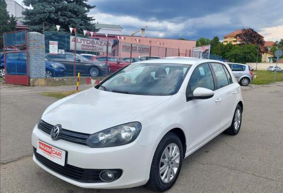 Volkswagen - Golf