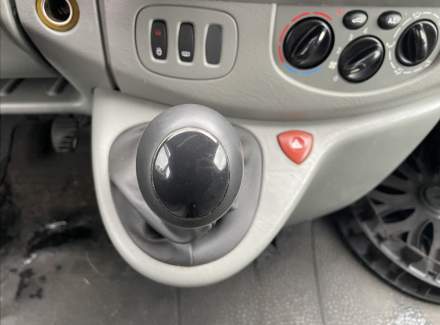 Opel - Vivaro