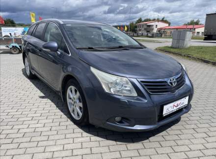Toyota - Avensis