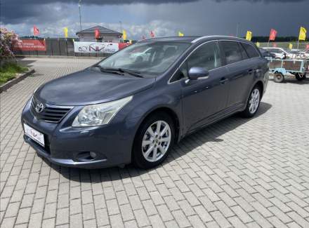 Toyota - Avensis