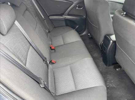 Toyota - Avensis