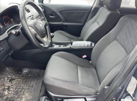 Toyota - Avensis