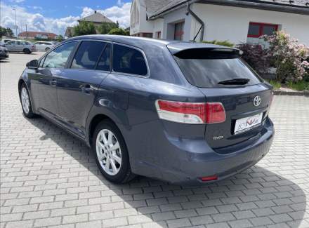 Toyota - Avensis