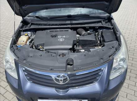 Toyota - Avensis