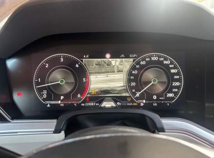 Volkswagen - Touareg