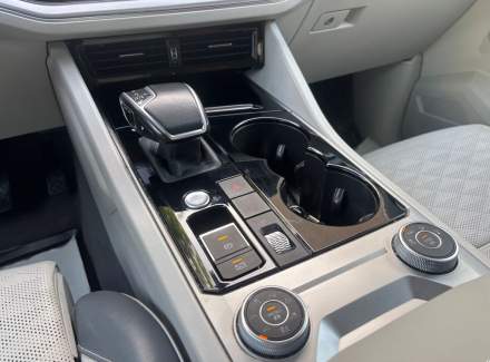 Volkswagen - Touareg