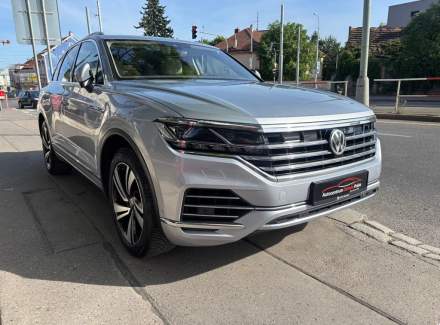 Volkswagen - Touareg