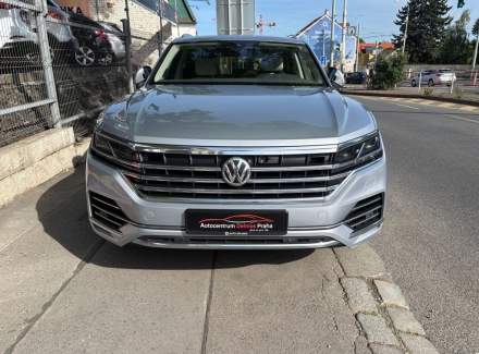 Volkswagen - Touareg