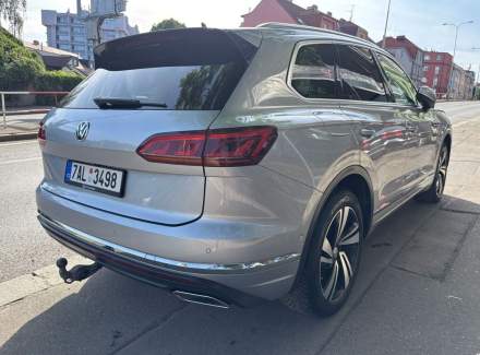 Volkswagen - Touareg