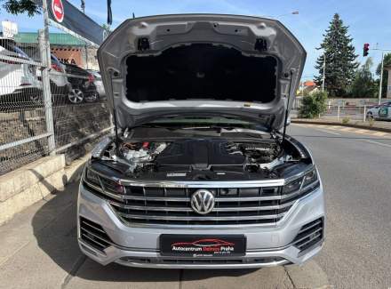 Volkswagen - Touareg
