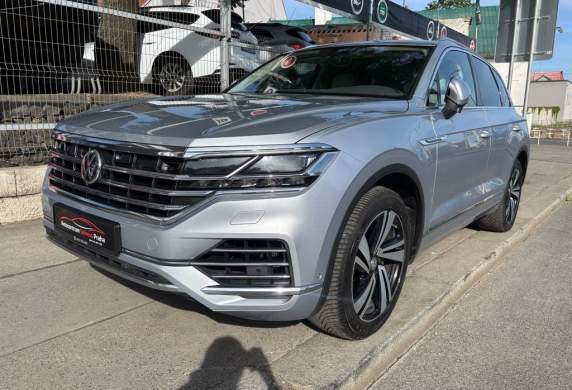Volkswagen - Touareg