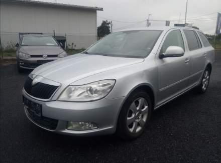 Škoda - Octavia