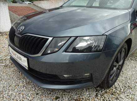 Škoda - Octavia
