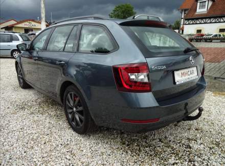 Škoda - Octavia