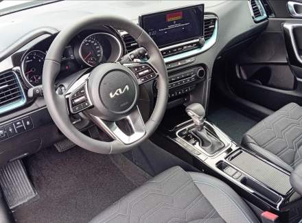 Kia - XCeed
