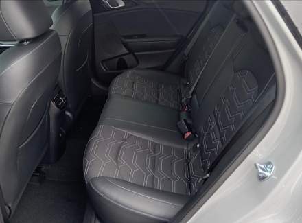 Kia - XCeed