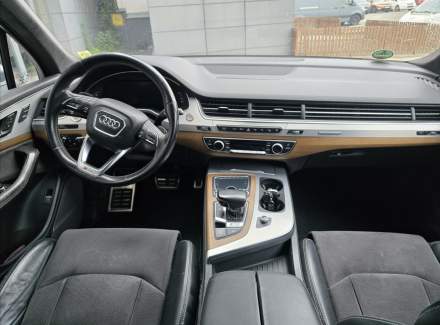 Audi - SQ7