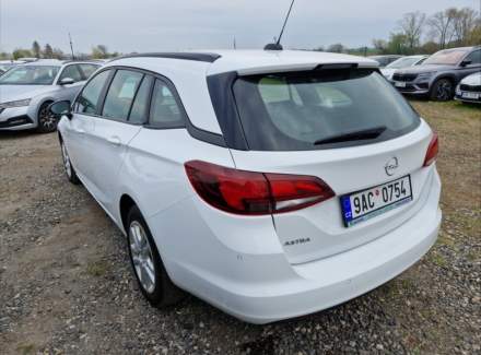 Opel - Astra