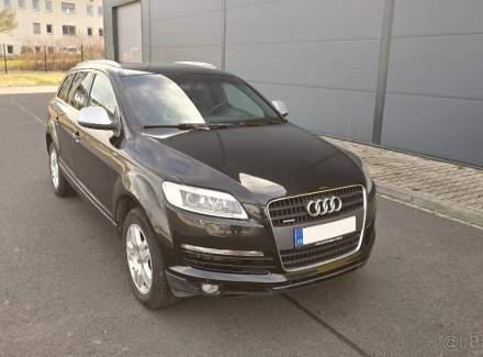 Audi - Q7