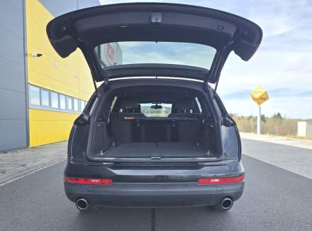 Audi - Q7